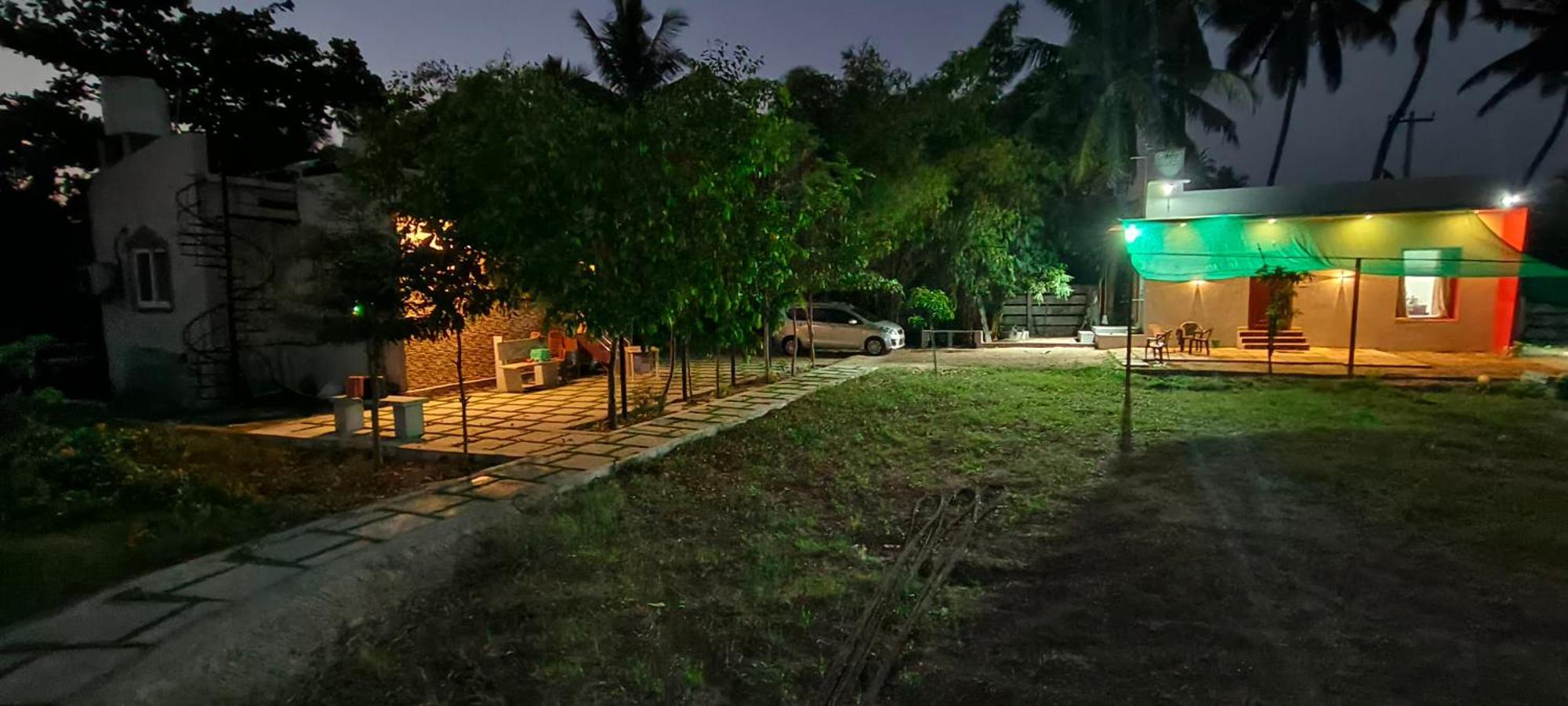 The Farm Crest, Ecr Kadallur Kūvattūr 外观 照片